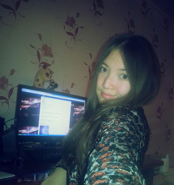 Ainura *official Page