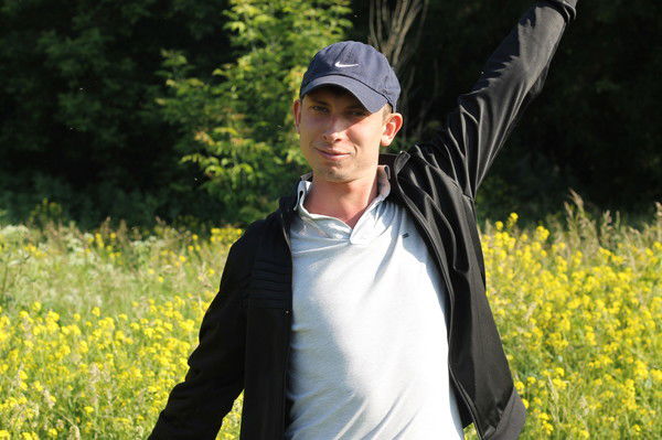 Антон Иванов