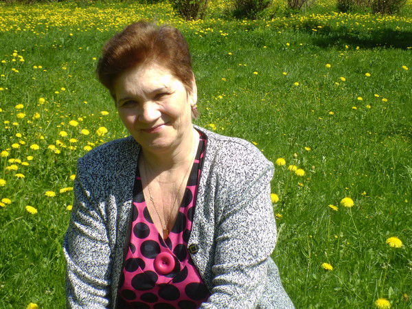 Людмила Комарова