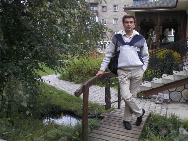 Влад Игольников