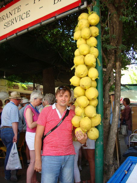 Игорь Костенко