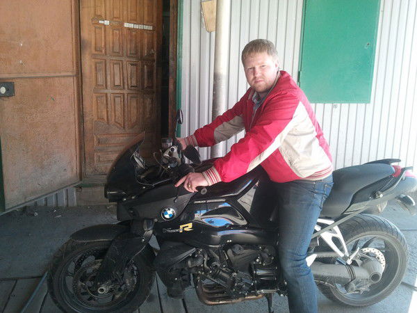 Михаил Логиновских