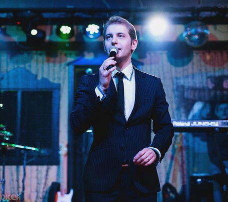 Антон Ремезов