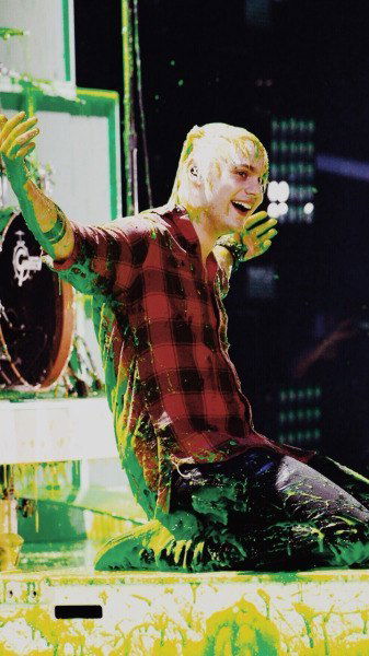 Аня Кузьмичёва