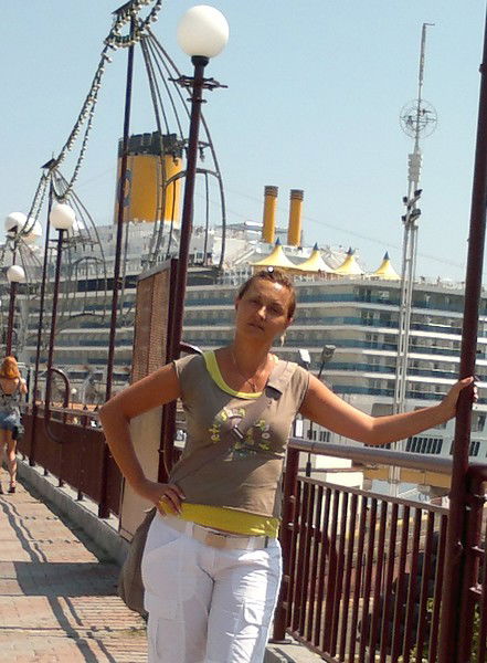 Елена Жолобова