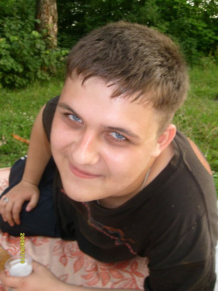 Лев Захаркин