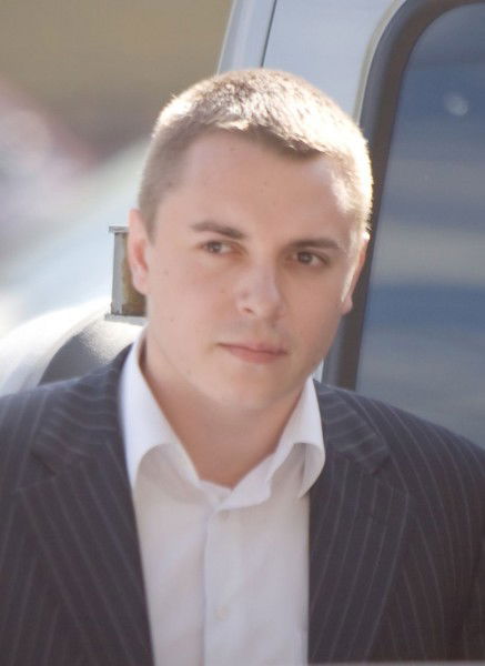 $$$Антон $$$Ерыкалов$$$