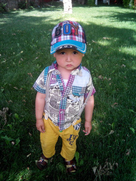 Т О L K U N U V A L I E V