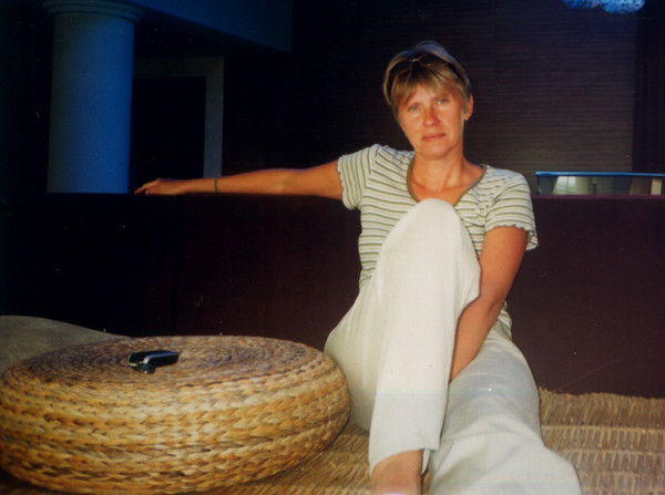 Елена Костюкова