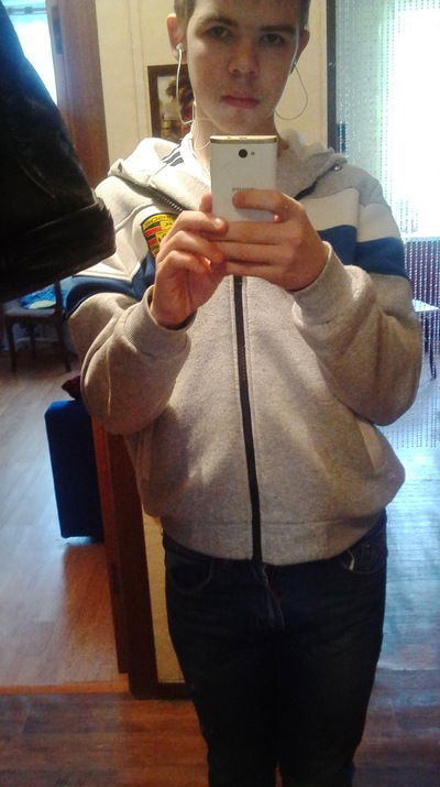 Данил Семёнов