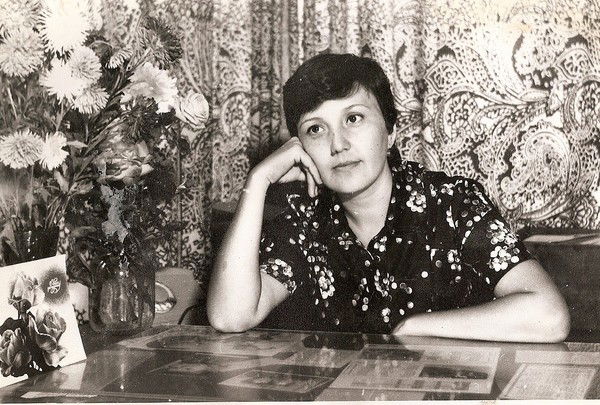 Сания Абуова (Раисова)