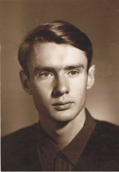 Валерий Петров