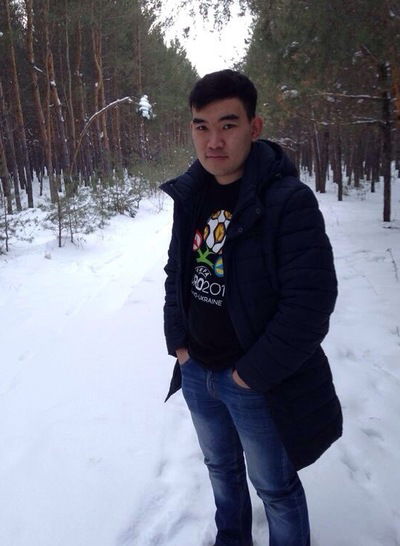 Алмат Шамшадинов