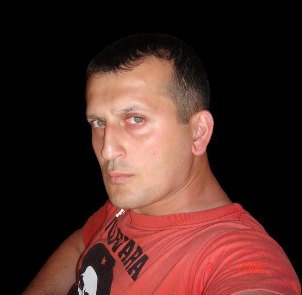 Артур Даудов