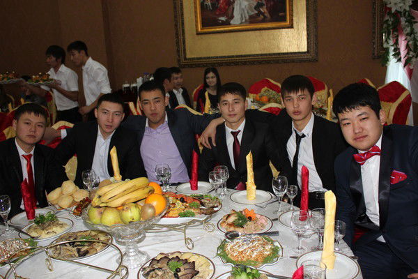 Анет Оразбаев