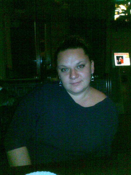 Анна Попова