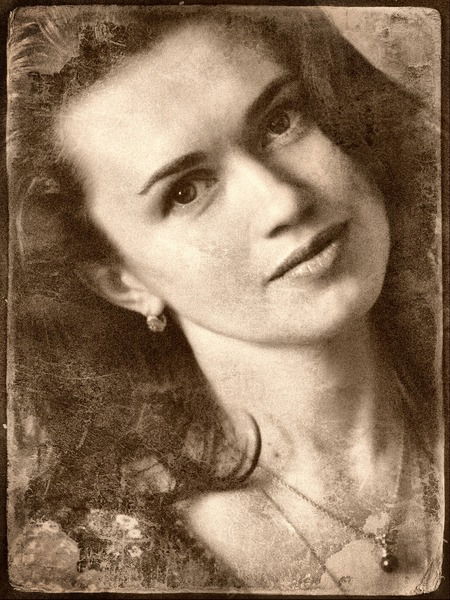 Чекмарева Галина