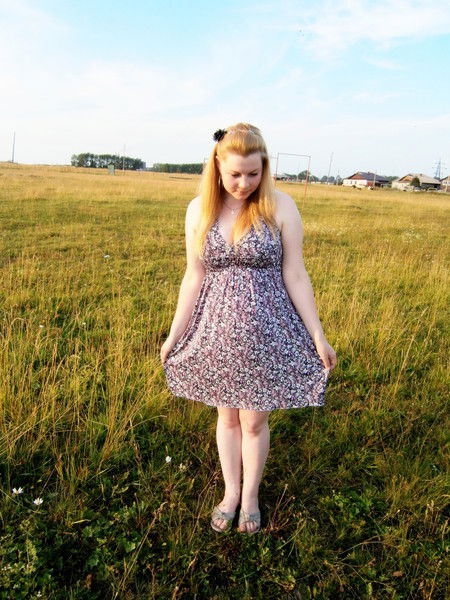 Иришка ))))))))))