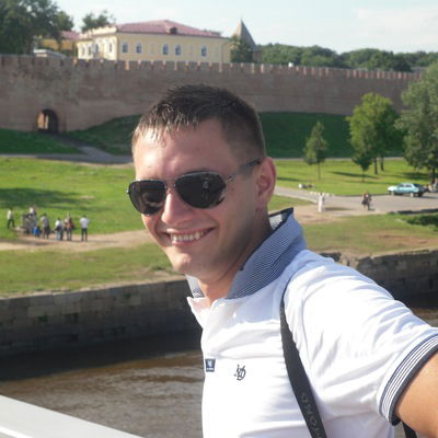 Александр Иванов