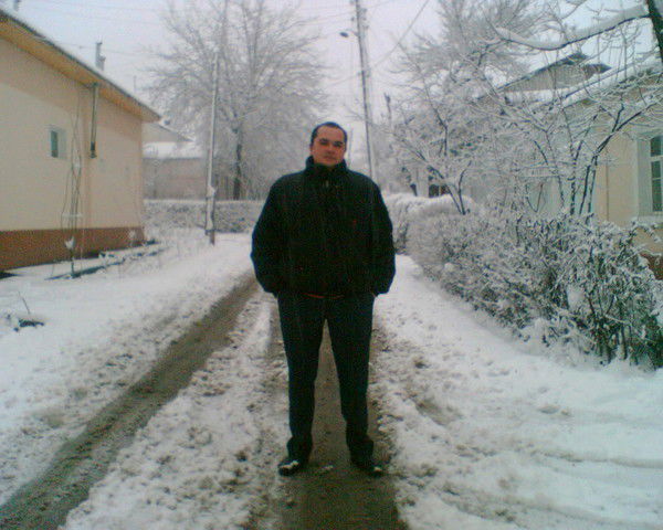 Кахрамон Туйчиев