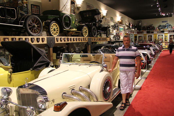 Влад Киселев