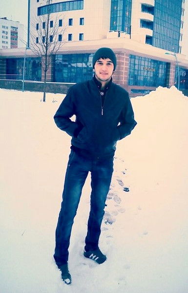 Комил Шарифов