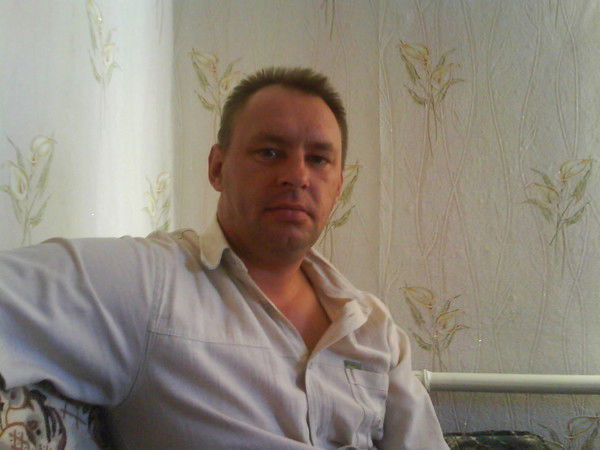 Денис Новиков