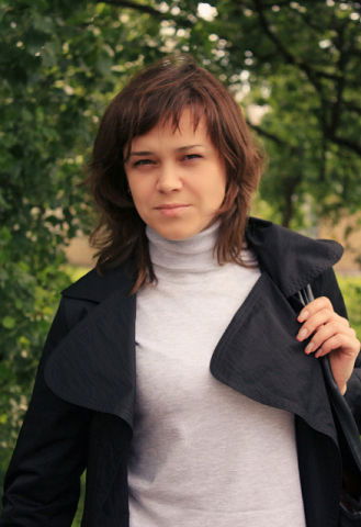 :))Анютка:) *****