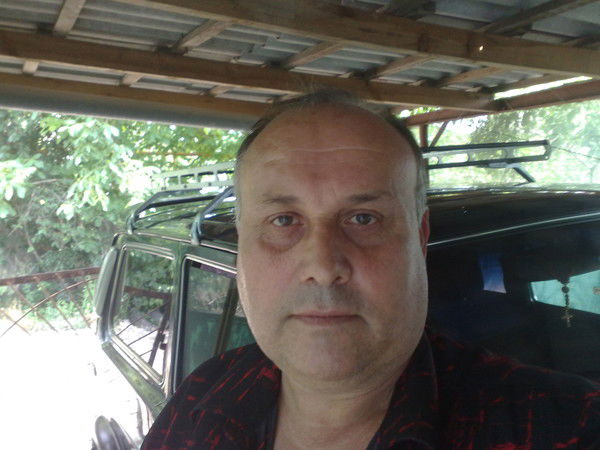 Виктор Платонов