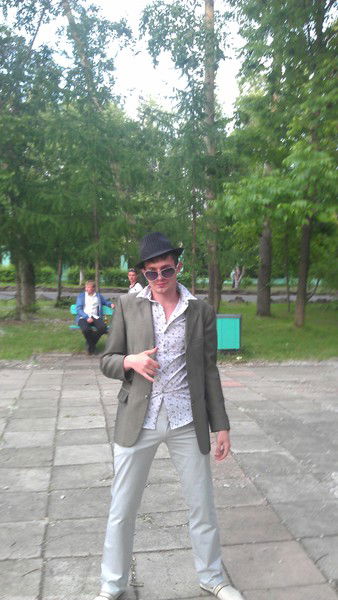 Александр Слесаренко