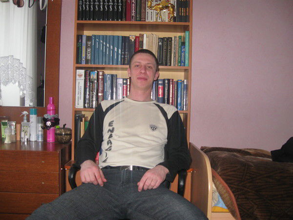 Роман Пухалев