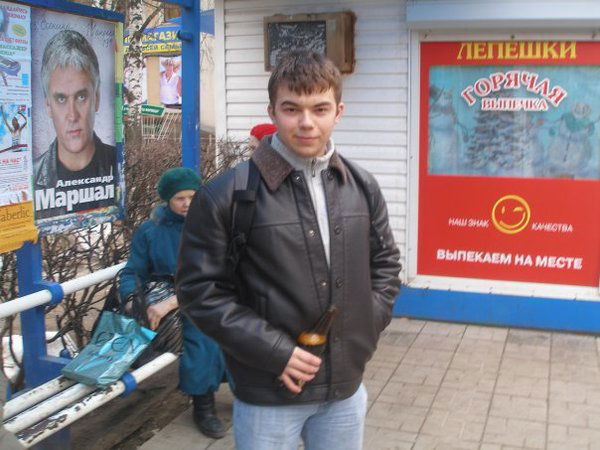 Илья Колесников