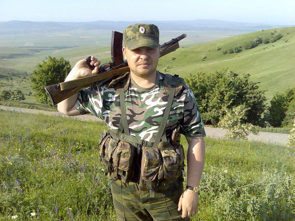 Максим Романов