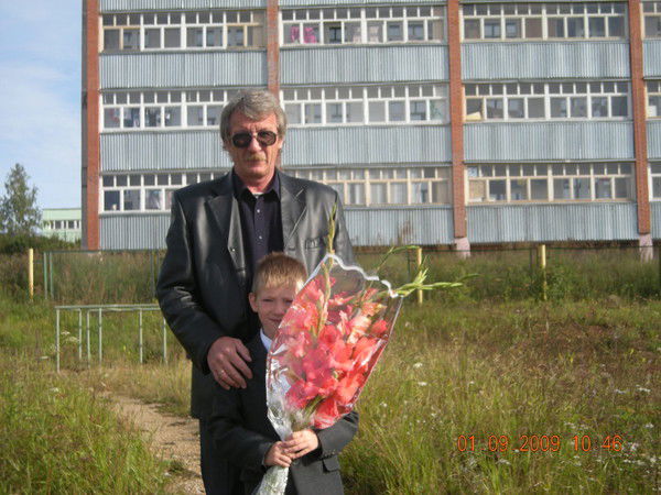 Владимир Ужакин