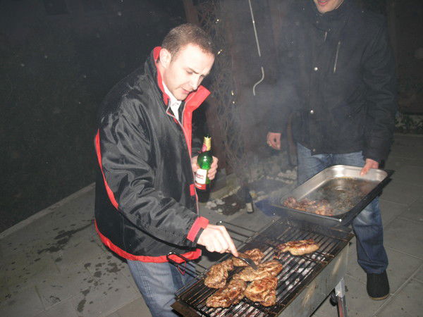 Неизвестно Неизвестно