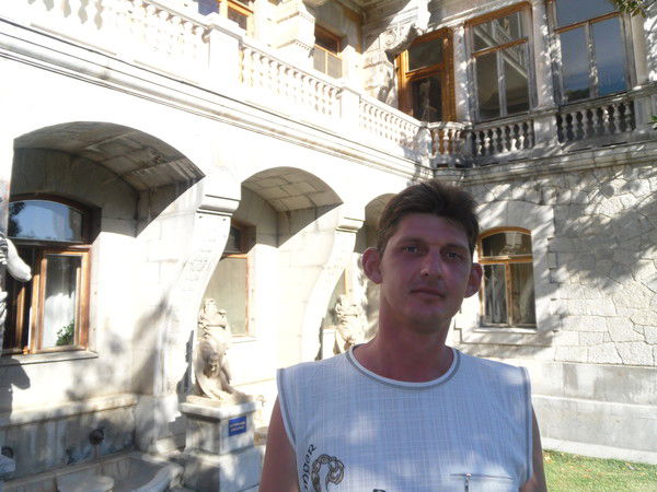 Александр Макаренко