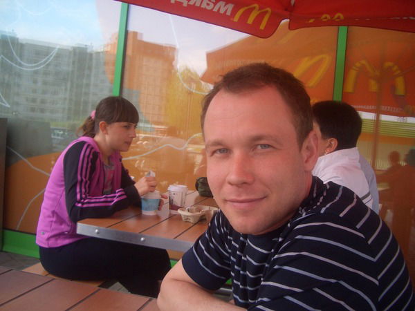 Евгений Лаврушин