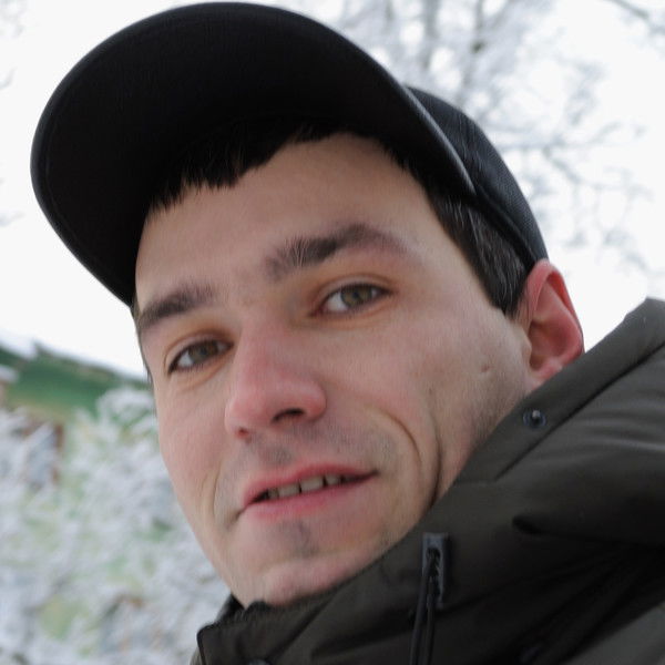 Иван Муратов