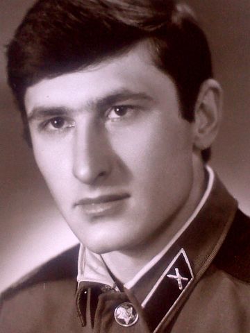 Василий Кузнецов