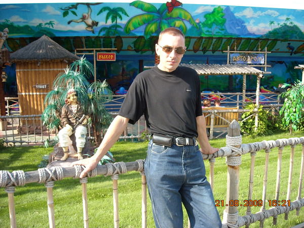 Олег Федоров