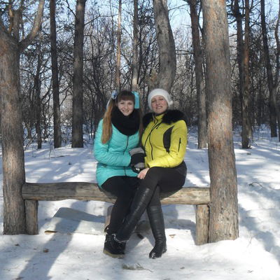 Анна Захарова