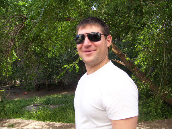 Дмитрий Плеханов