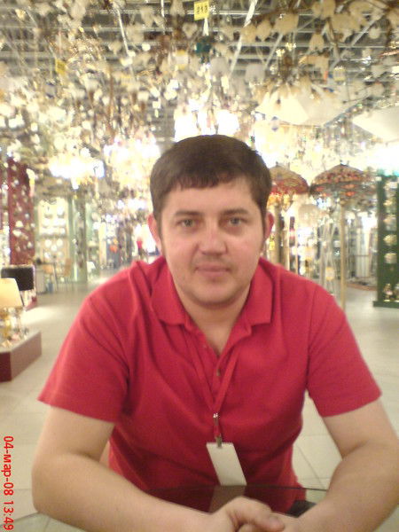 Саша Романюк