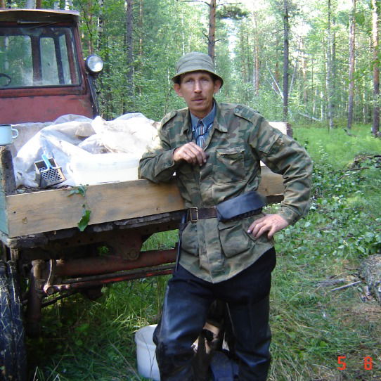 Владимир Абол