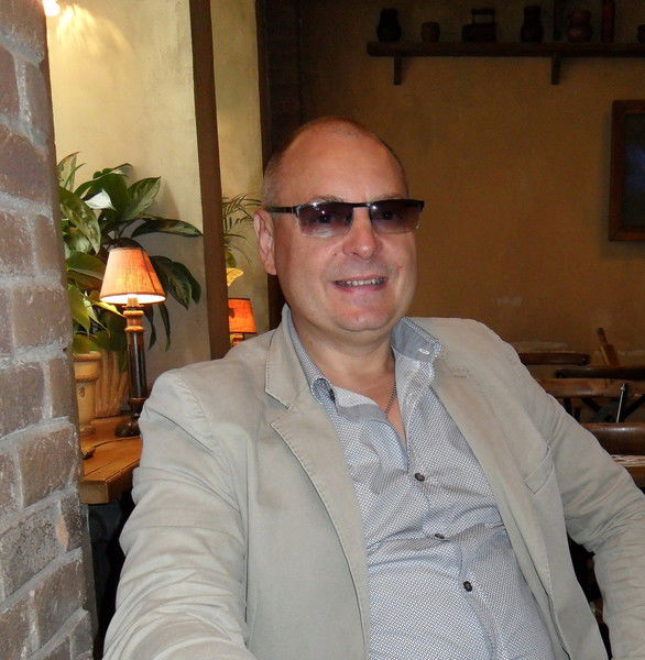 Леонид Никишин