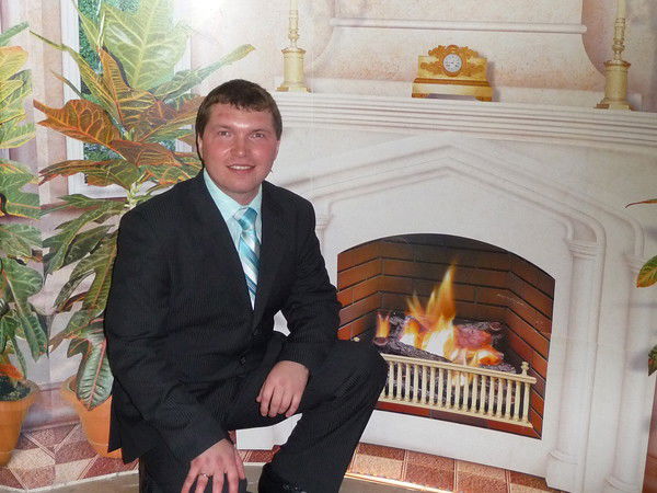 Максим Козлов