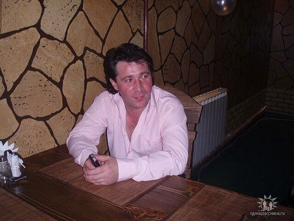 Сарвар Ахмедов