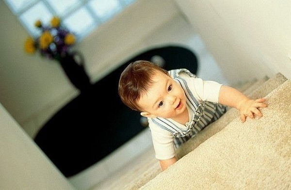 Алмаз Айдаров