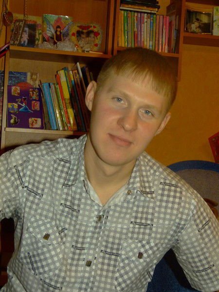 Олег Симонов