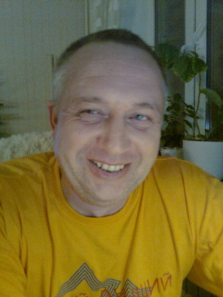 Михаил Иванов